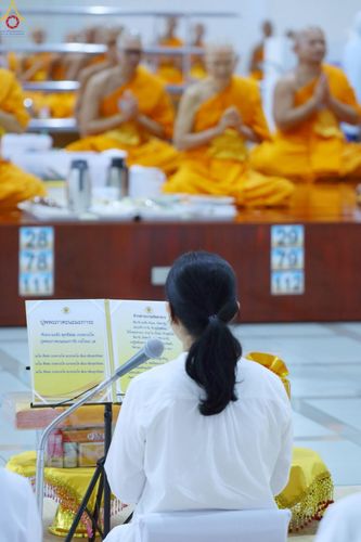 ภาพ No.234793:วันศุกร์ที่ 25 กรกฎาคม พ.ศ. 2568 (วันพระ แรม 15 ค่ำ เดือน 8) พิธีบุพเปตพลี ครั้งที่ 167 ร่วมอุทิศบุญแด่หมู่ญาติที่ล่วงลับไปแล้ว และสืบทอดอายุพระพุทธศาสนา ณ หอฉันคุณยายอาจารย์ฯ วัดพระธรรมกาย