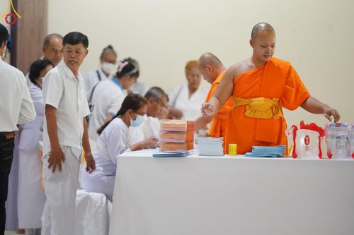 ภาพ No.153680:โครธการอุบาสกแก้ว อุบาสิกาแก้ว รุ่นที่ 1 ตัวแทนทอดกฐินสามัคคีทั่วไทย 30,000 วัด บูชาธรรม 80 ปี หลวงพ่อธัมมชโย ระหว่างวันที่ 6-8 กันยายน พ.ศ. 2567 ณ ศูนย์การศึกษาเขาแก้วเสด็จ จ.ปราจีนบุรี