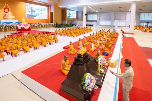 ภาพ No.120734:องค์กรปกครองส่วนท้องถิ่นปทุมฯ ร่วมคณะสงฆ์ ภาครัฐ ภาคเอกชน คณะศิษย์วัดพระธรรมกาย รวมใจพสกนิกรบำเพ็ญกุศลอุทิศถวายสมเด็จพระบูรพมหากษัตริยาธิราช พร้อมด้วยบูรพาจารย์ ผู้มีอุปการคุณต่อพระพุทธศาสนา และแผ่นดิน