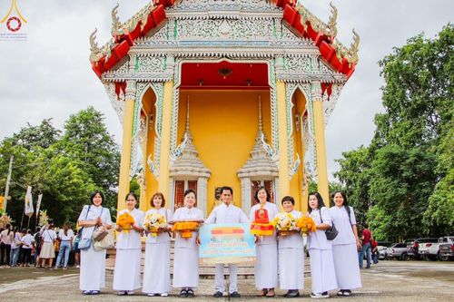 โครงการกฐินสามัคคีทั่วไทย 30,000 วัด บูชาธรรม 80 ปี หลวงพ่อธัมมชโย โดย คณะศิษยานุศิษย์วัดพระธรรมกาย ณ วัดสามขุม อ.บางสะพาน จ.ประจวบคีรีขันธ์ วันที่ 19 ตุลาคม พ.ศ. 2567