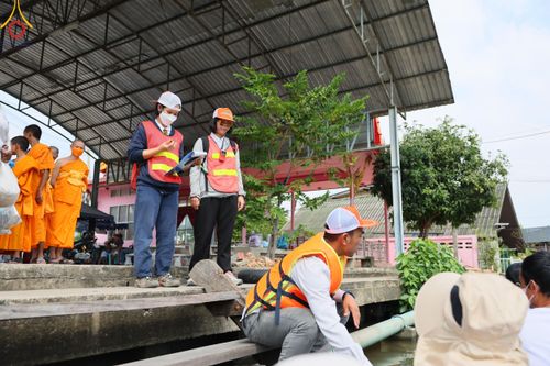 ภาพ No.115727:V.15 สามัคคี การเตรียมงาน เก็บงาน การรับบุญของเจ้าหน้าที่หน่วยงานต่างๆ เพื่อโครงการธรรมยาตรา กตัญญูบูชามหาปูชนียาจารย์ พระมงคลเทพมุนี (สด จนฺทสโร) พระผู้ปราบมาร อนุสรณ์สถาน 7 แห่ง ปีที่ 12 ระหว่างวันที่ 2 - 31 มกราคม พ.ศ.2567