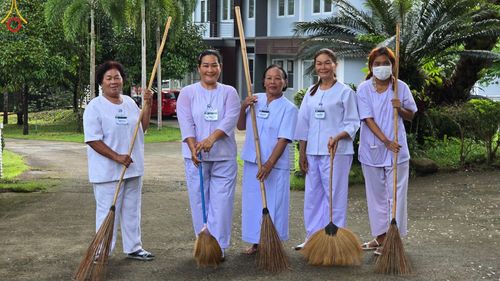 ภาพ No.153513:โครงการอุบาสก อุบาสิกาแก้ว รุ่นที่ 1  ผู้แทนทอดกฐินสามัคคีสามหมื่นวัดทั่วไทย ระหว่างวันที่ 6-8 กันยายน พ.ศ.2567 ณ ศูนย์ปฏิบัติธรรมเขาคิชฌกูฏ จันทบุรี