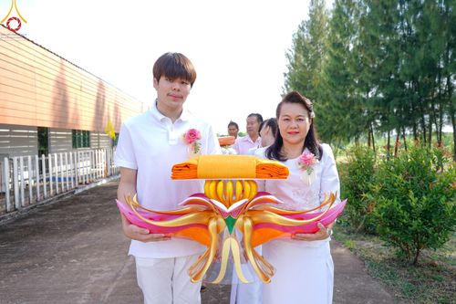 ภาพ No.97992:พิธีทอดกฐินเพื่อสร้างครัวมหาทาน ณ ศูนย์ปฎิบัติธรรมเพชรบูรณ์ ต.นาป่า อ. เมือง จ.เพชรบูรณ์ วันที่ 19 พฤศจิกายน พ.ศ. 2566