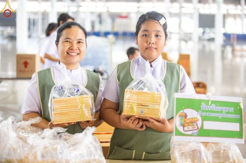 ภาพ No.212673:วันอาทิตย์ที่ 23 มีนาคม พ.ศ. 2568 พิธีร่วมบุญโครงการบรรพชาสามเณร 5,000 รูป ณ ห้องแก้วสารพัดนึก 2 วัดพระธรรมกาย