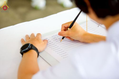 ภาพ No.264260:วันอาทิตย์ที่ 2 พฤศจิกายน พ.ศ. 2568 พิธีบูชาข้าวพระ ณ สภาธรรมกายสากล วัดพระธรรมกาย