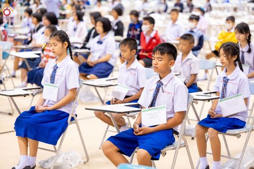 ภาพ No.104212:โครงการตอบปัญหาธรรมะทางก้าวหน้า ครั้งที่ 41 รอบชิงชนะเลิศระดับชาติ วันเสาร์ที่ 23 ธันวาคม พ.ศ. 2566 ณ ห้องแก้วสารพัดนึก วัดพระธรรมกาย จัดโดย ชมรมพุทธศาสตร์สากล