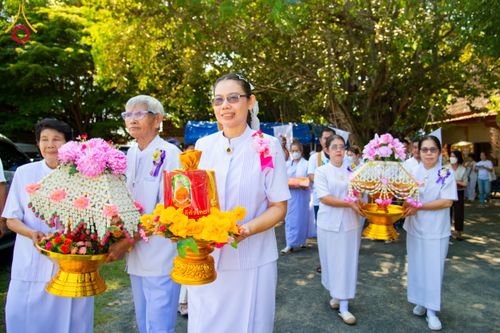 ภาพ No.170950:พิธีทอดกฐิน ณ วัดป่าลาน จ.ลำพูน ในโครงการกฐินสามัคคีทั่วไทย 30,000 วัด บูชาธรรม 80 ปี หลวงพ่อธัมมชโย โดยคณะศิษยานุศิษย์วัดพระธรรมกาย วันที่ 20 ตุลาคม พ.ศ. 2567