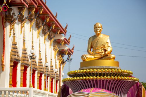 ภาพ No.107813:พิธีต้อนรับพระธรรมยาตรา ในโครงการธรรมยาตรากตัญญูบูชา มหาปูชนียาจารย์ พระมงคลเทพมุนี(สด จนฺทสโร) พระผู้ปราบมาร อนุสรณ์สถาน 7 แห่ง ปีที่ 12 วันที่ 7 มกราคม พ.ศ. 2567 ณ อนุสรณ์สถานคลองบางนางแท่น  อ.สามพราน จ.นครปฐม
