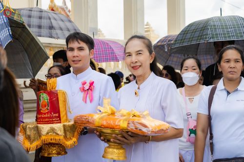 ภาพ No.164296:พิธีทอดกฐิน ณ วัดบางนาง จ.ชลบุรี ในโครงการกฐินสามัคคีทั่วไทย 30,000 วัด บูชาธรรม 80 ปี หลวงพ่อธัมมชโย โดย คณะศิษยานุศิษย์วัดพระธรรมกาย วันที่ 20 ตุลาคม พ.ศ. 2567