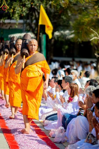 ภาพ No.198088:พิธีต้อนรับพระธรรมยาตรา ณ อนุสรณ์สถานลำดับที่ 5 สถานที่เผยแผ่วิชชาธรรมกายครั้งแรก อนุสรณ์สถานบางปลา วัดบางปลา อำเภอบางเลน จังหวัดนครปฐม ในโครงการธรรมยาตรา กตัญญูบูชา มหาปูชนียาจารย์ พระมงคลเทพมุนี(สด จนฺทสโร) พระผู้ปราบมาร ปีที่ 13 วัน 19 มกราคม พ.ศ.2568