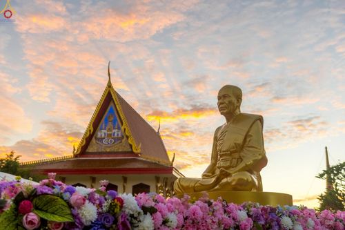 ภาพ No.248671:วันที่ 20 กันยายน พ.ศ. 2568 พิธีอัญเชิญรูปหล่อหลวงปู่วัดปากน้ำ ภาษีเจริญ จากวัดมงคลนิมิตร พระอารามหลวง เพื่อประดิษฐาน ณ วิหารพระมงคลเทพมุนี (สด จนฺทสโร)  ศูนย์ปฏิบัติธรรมภูเก็ต จ.ภูเก็ต