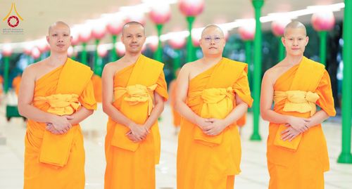 ภาพ No.264722:วันอาทิตย์ที่ 2 พฤศจิกายน พ.ศ. 2568 พิธีกรานกฐิน ณ โบสถ์พระไตรปิฏก วัดพระธรรมกาย จ.ปทุมธานี