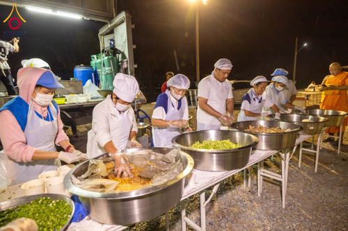 ภาพ No.118820:พิธีถวายภัตตาหารเป็นสังฆทาน แด่คณะพระธรรมยาตรา ปีที่ 12 วันที่ 26 มกราคม พ.ศ. 2567 ณ อนุสรณ์สถานบางปลา จ.นครปฐม