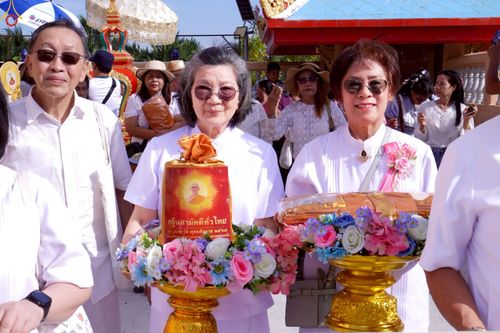 ภาพ No.267454:วันที่ 26 ตุลาคม พ.ศ. 2568 พิธีทอดกฐินสามัคคีทั่วไทย ณ วัดกาหลง อ.บางบ่อ จ.สมุทรปราการ โดยคณะศิษยานุศิษย์ บูชาธรรม 81 ปี หลวงพ่อธัมมชโย