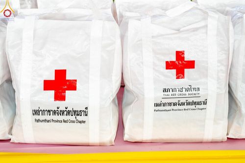 โครงการจัดหน่วยบริการจังหวัดเคลื่อนที่ และหน่วยบำบัดทุกข์ บำรุงสุข สร้างรอยยิ้ม ให้ประชาชนจังหวัดปทุมธานี ในวันพฤหัสบดีที่ 25 เมษายน พ.ศ. 2567 ณ วัดเกิดการอุดม อ.คลองหลวง จ.ปทุมธานี