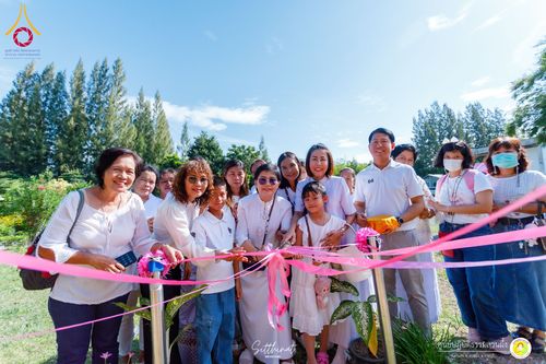 ภาพ No.158708:พิธีทอดผ้าป่า ศูนย์ปฏิบัติธรรมสวนผึ้ง จ.ราชบุรี วันที่ 15 กันยายน พ.ศ. 2567