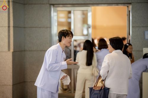 ภาพ No.145188:พิธีถวายผ้าอาบน้ำฝนและประทีปโคมไฟ ณ สภาธรรมกายสากล วัดพระธรรมกาย วันเสาร์ที่ 20 กรกฎาคม พ.ศ. 2567