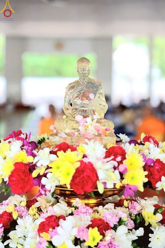 ภาพ No.217470:วันจันทร์ที่ 14 เมษายน พ.ศ. 2568 กิจกรรมสรงน่ำพระ สั่งสมบุญเนื่องในเทศกาลสงกรานต์ 14-16 เมษายน พ.ศ.2568 เวลา 06:00-13:00 น. ณ หอฉันคุณยายอาจารย์ฯ วัดพระธรรมกาย
