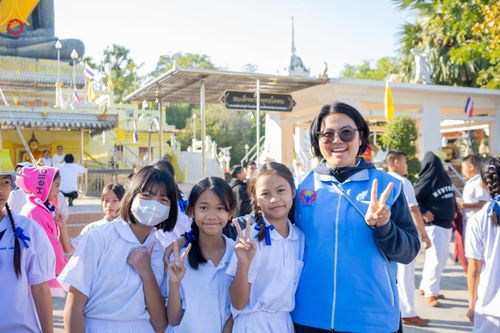 ภาพ No.195008:พิธีทอดผ้าป่าทำนุบำรุงศาสนสถาน ณ วัดไผ่โรงวัว ต.บางตาเถร อ.สองพี่น้อง จ.สุพรรณบุรี ในโครงการธรรมยาตรา กตัญญูบูชา มหาปูชนียาจารย์ พระมงคลเทพมุนี(สด จนฺทสโร) พระผู้ปราบมาร อนุสรณ์สถาน 7 แห่ง ปีที่ 13 วันที่ 13 มกราคม พ.ศ. 2568
