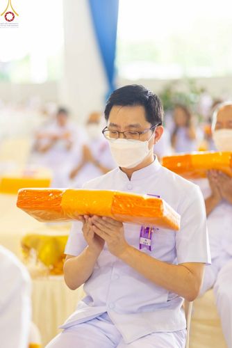 ภาพ No.89001:พิธีทอดผ้าป่าสมทบกฐินครั้งที่ 2 วันศุกร์ที่ 29 กันยายน พ.ศ. 2566 วันเพ็ญขึ้น 15 ค่ำ เดือน 10 ณ ห้องแก้วสารพัดนึก 1 วัดพระธรรมกาย