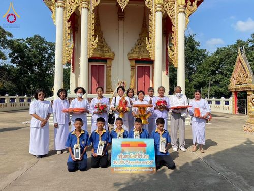 พิธีทอดกฐิน ณ วัดดอนสำโรง จ.สุพรรณบุรี ในโครงการทอดกฐินสามัคคีทั่วไทย 30,000 วัด บูชาธรรม 80 ปี หลวงพ่อธัมมชโย โดยคณะศิษยานุศิษย์วัดพระธรรมกาย วันที่ 2 พฤศจิกายน พ.ศ. 2567