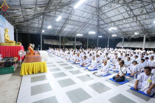 ภาพ No.158226:โครงการอบรมอุบาสก อุบาสิกาแก้ว  ตัวแทนทอดกฐิน 30,000 วัด ทั่วไทย บูชาธรรม 80 ปี หลวงพ่อธัมมชโย ระหว่างวันที่ 20-22 กันยายน พ.ศ. 2567 ณ จังหวัดบุรีรัมย์ รุ่นที่ 3