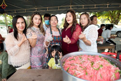 ภาพ No.96238:พิธีทอดกฐินสามัคคีทั่วไทย 5,000 วัด ณ วัดบ่อหว้า อ.หนองหญ้าไซ จ.สุพรรณบุรี วันที่ 19 พฤศจิกายน พ.ศ. 2566