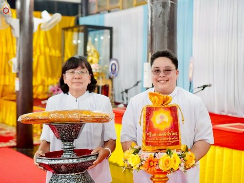 ภาพ No.252099:วันที่ 11 ตุลาคม พ.ศ. 2568 พิธีทอดกฐินสามัคคีทั่วไทย 30,000 วัด โดยคณะศิษยานุศิษย์ บูชาธรรม 81 ปี หลวงพ่อธัมมชโย ณ วัดหนองสองห้อง อ.บ้านแพ้ว จ.สมุทรสาคร