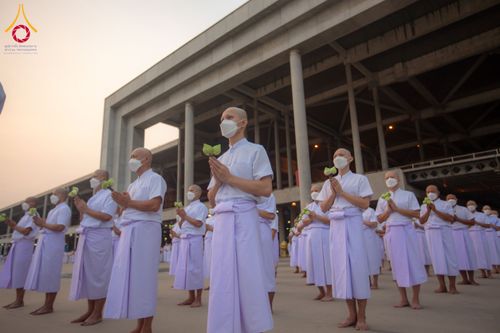 ภาพ No.63094:โครงการอุปสมบทหมู่ บูชาธรรมหลวงพ่อธัมมชโย พ.ศ.2567 ณ ลานธรรม พระมหาธรรมกายเจดีย์ วัดพระธรรมกาย วันที่ 13 เมษายน พ.ศ.2567