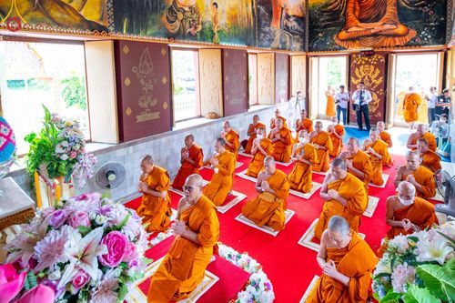 ภาพ No.87957:การลงพื้นที่ตรวจเยี่ยมและติดตามผลการดำเนินงาน โครงการสร้างความปรองดองสมานฉันท์ โดยใช้หลักธรรมทางพระพุทธศาสนา "หมู่บ้านรักษาศีล5" จังหวัดปทุมธานี