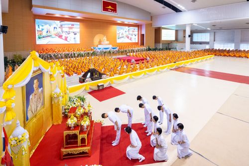 ภาพ No.84279:พิธีเจริญพระพุทธมนต์ ปฏิบัติธรรม เจริญสมาธิภาวนา เพื่อถวายพระพรชัยมงคล และถวายพระราชกุศลแด่พระบาทสมเด็จพระปรเมนทรรามาธิบดีศรีสินทรมหาวชิราลงกรณ พระวชิรเกล้าเจ้าอยู่หัว เนื่องในวันเฉลิมพระชนมพรรษา วันที่ 28 กรกฎาคม พ.ศ. 2566