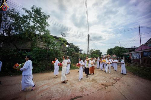 ภาพ No.167215:พิธีทอดกฐิน ณ วัดจำปาทอง อ.บ้านเขว้า จ.ชัยภูมิ ในโครงการกฐินสามัคคีทั่วไทย 30,000 วัด บูชาธรรม 80 ปี หลวงพ่อธัมมชโย โดยคณะศิษยานุศิษย์วัดพระธรรมกาย วันที่ 24 ตุลาคม พ.ศ. 2567