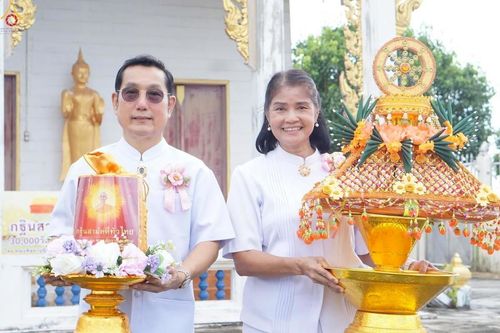 ภาพ No.260736:วันที่ 19 ตุลาคม พ.ศ. 2568 พิธีทอดกฐินสามัคคีทั่วไทย 30,000 วัด โดยคณะศิษยานุศิษย์ บูชาธรรม 81 ปี หลวงพ่อธัมมชโย ณ วัดภาวนาราม ต.นาเกลือ อ.พระสมุทรเจดีย์ จ.สมุทรปราการ