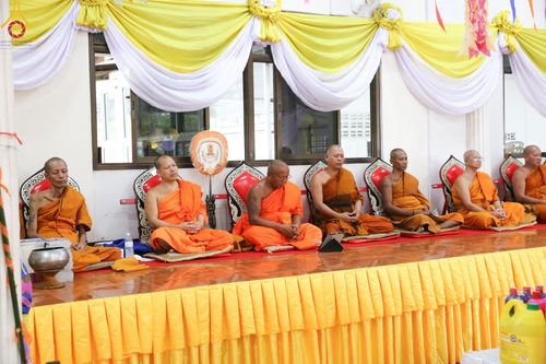 ภาพ No.179109:พิธีทอดกฐิน ณ วัดถนนนาดี จ.นครราชสีมา ในโครงการกฐินสามัคคีทั่วไทย 30,000 วัด บูชาธรรม 80 ปี หลวงพ่อธัมมชโย โดยคณะศิษยานุศิษย์วัดพระธรรมกาย วันที่ 26 ตุลาคม พ.ศ. 2567