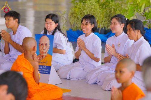 ภาพ No.134930:พิธีถวายบาตรแด่นาคธรรมทายาท ในโครงการบรรพชาสามเณรฟื้นฟูพระพุทธศาสนาทั่วไทย ณ สภาธรรมกายสากล วัดพระธรรมกาย จ.ปทุมธานี วันเสาร์ที่ 6 เมษายน พ.ศ. 2567