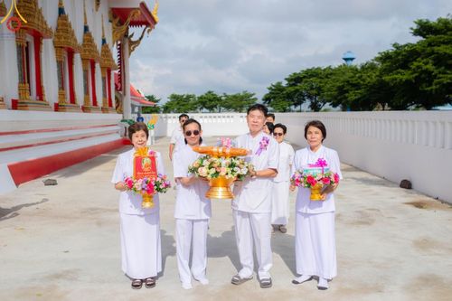 ภาพ No.164521:พิธีทอดกฐิน ณ วัดเทพมงคล อ.บางซ้าย จ.พระนครศรีอยุธยา ในโครงการกฐินสามัคคีทั่วไทย 30,000 วัด บูชาธรรม 80 ปี หลวงพ่อธัมมชโย โดยคณะศิษยานุศิษย์วัดพระธรรมกาย วันที่ 20 ตุลาคม พ.ศ. 2567