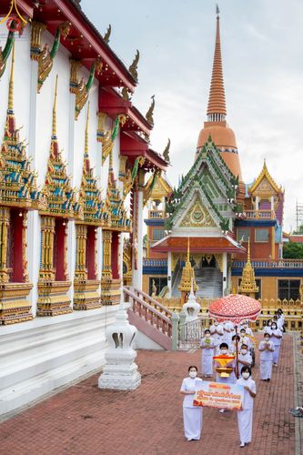 ภาพ No.94233:พิธีทอดกฐินสามัคคีทั่วไทย 5,000 วัด ณ วัดกล้าชอุ่ม จ.ปทุมธานี วันที่ 12 พฤศจิกายน พ.ศ. 2566