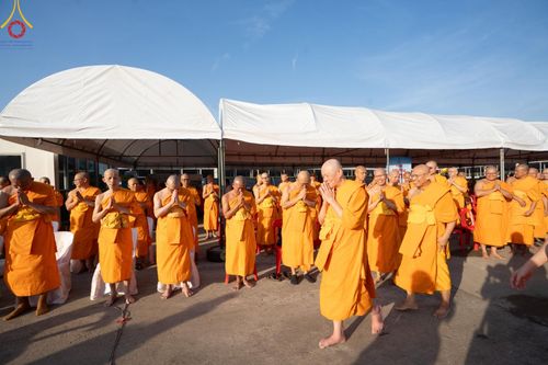 ภาพ No.194448:พิธีปฐมเริ่มสุวรรณรังสรรค์มหาธรรมกายเจดีย์ วันจันทร์ที่ 13 มกราคม พ.ศ. 2568 ณ มหาธรรมกายเจดีย์ วัดพระธรรมกาย จ.ปทุมธานี