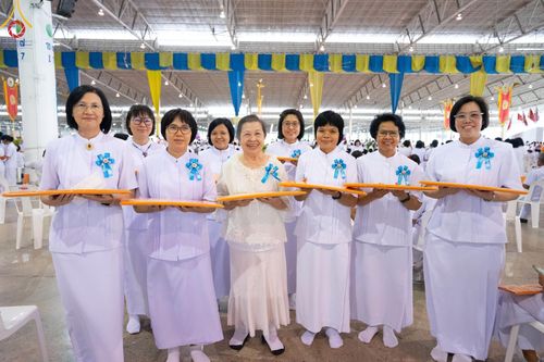 ภาพ No.154451:พิธีทอดผ้าป่าสมทบกฐินวัดพระธรรมกาย และสมทบกฐิน 30,000 วัดทั่วไทย ครั้งที่ 2 ณ สภาธรรมกายสากล วัดพระธรรมกาย วันอังคารที่ 17 กันยายน พ.ศ. 2567
