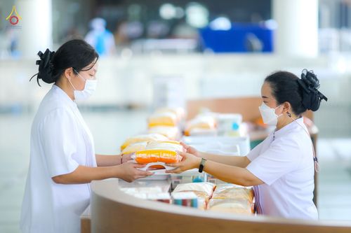 ภาพ No.81048:พิธีบุพเปตพลี ครั้งที่ 135 ร่วมอุทิศบุญแด่หมู่ญาติที่ล่วงลับไปแล้ว และสืบทอดอายุพระพุทธศาสนา วันศุกร์ที่ 19 พฤษภาคม พ.ศ. 2566 (วันพระ แรม 15 ค่ำ เดือน 6) ณ หอฉันคุณยายอาจารย์ วัดพระธรรมกาย