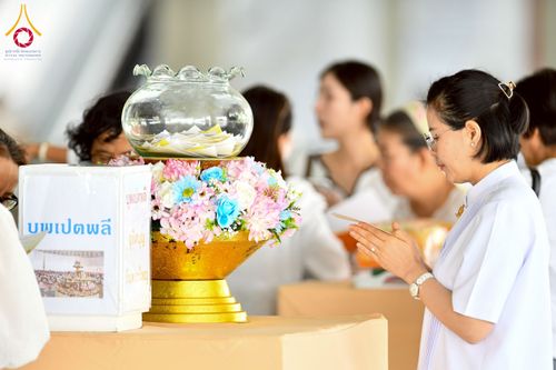 ภาพ No.226480:วันที่ 26 พฤษภาคม พ.ศ. 2568 พิธีบุพเปตพลี ครั้งที่ 164 ร่วมอุทิศบุญแด่หมู่ญาติที่ล่วงลับไปแล้ว และสืบทอดอายุพระพุทธศาสนา ณ หอฉันคุณยายอาจารย์ฯ วัดพระธรรมกาย