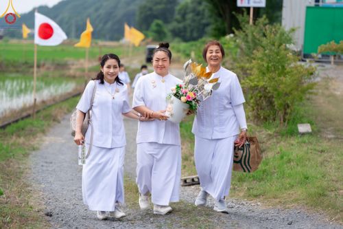 ภาพ No.141585:พิธีประดิษฐานลูกนิมิตมหาสมบัติ  ผูกสีมา สถาปนาอุโบสถ "บูชาธรรม 80 ปี หลวงพ่อธัมมชโย" ณ วัดพระธรรมกายโทชิหงิ ประเทศญี่ปุ่น วันอาทิตย์ที่ 16 มิถุนายน พ.ศ. 2567