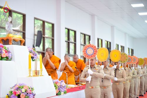 ภาพ No.227035:วันอังคารที่ 3 มิถุนายน พ.ศ. 2568 นายอำเภอคลองหลวง นำพสกนิกรรวมใจภักดิ์ สมเด็จพระนางเจ้าฯ พระบรมราชินี เนื่องในโอกาสวันเฉลิมพระชนมพรรษา ณ อาคารปลูกศรัทธา 2 วัดพระธรรมกาย อ.คลองหลวง จ.ปทุมธานี