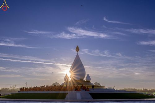 ภาพ No.211869:วันจันทร์ที่ 17 มีนาคม พ.ศ. 2568 พิธีตักบาตรพระกว่า 300 รูป ฉลองพิธีประดิษฐานพระบรมสารีริกธาตุ ณ ปทุมเจดีย์ เจดีย์พระพุทธเจ้า 5 พระองค์ ศูนย์อบรมเยาวชนปัตตานี บ้านโคกดีปลี ตำบลตุยง อำเภอหนองจิก จังหวัดปัตตานี