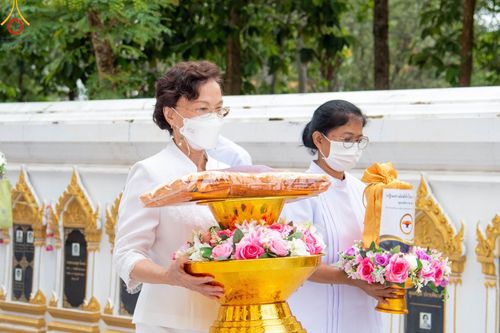 ภาพ No.93166:พิธีทอดกฐินสามัคคีทั่วไทย 5,000 วัด ณ วัดจตุพิธวราวาส จ.ปทุมธานี วันที่ 11 พฤศจิกายน พ.ศ. 2566