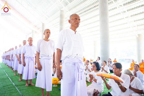 ภาพ No.181486:พิธีขอขมาผู้ปกครอง, พิธีมอบบาตรผ้าไตร, พิธีบรรพชาสามเณร โดยพระครูวิบูลย์เจติยาทร รองเจ้าคณะจังหวัดลำพูน ณ ธุดงคสถานลำพูน ต.เหล่ายาว  อ.บ้านโฮ่ง จ.ลำพูน วันที่ 5 ธันวาคม พ.ศ. 2567