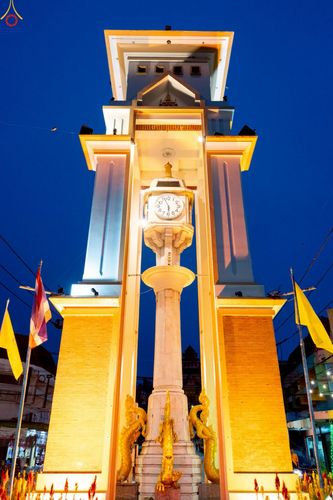 ภาพ No.245201:วันอาทิตย์ที่ 14 กันยายน พ.ศ. 2568 ตักบาตรพระ 555 รูป มหากุศล  น้อมถวายเป็นพุทธบูชา ณ หอนาฬิกาเบตง อ.เบตง จ.ยะลา