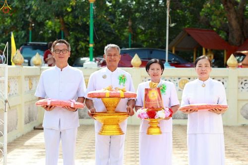 ภาพ No.253917:วันที่ 12 ตุลาคม พ.ศ. 2568 พิธีทอดกฐินสามัคคีทั่วไทย 30,000 วัด โดยคณะศิษยานุศิษย์ บูชาธรรม 81 ปี หลวงพ่อธัมมชโย ณ วัดบางกะเจ้ากลาง อ.พระประแดง จ.สมุทรปราการ