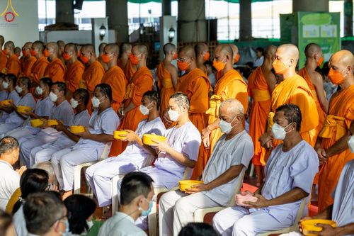 ภาพ No.87018:พิธีตัดปอยผมและปลงผมนาคธรรมทายาท ในโครงการอุปสมบทหมู่บูชาธรรม 106 ปี วันครูผู้ค้นพบวิชชาธรรมกาย ในวันอาทิตย์ที่ 3 กันยายน พ.ศ. 2566 ณ วัดพระธรรมกาย