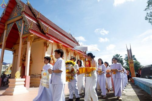 ภาพ No.257102:วันที่ 17 ตุลาคม พ.ศ. 2568 พิธีทอดกฐินสามัคคีทั่วไทย 30,000 วัด โดยคณะศิษยานุศิษย์ บูชาธรรม 81 ปี หลวงพ่อธัมมชโย ณ วัดใหม่คูเมือง อ.เดิมบางนางบวช จ.สุพรรณบุรี